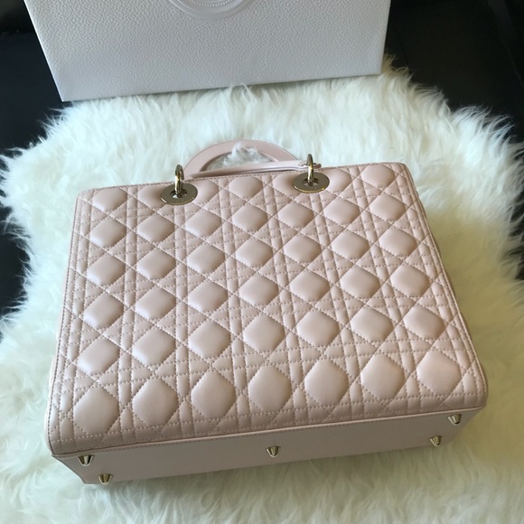 ❌SOLD❌ authentic Lady Dior lambskin size large - Picture 4 of 8